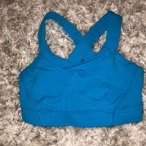 Lululemon sports bra